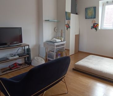 Location Appartement 1 pièce 35m² - Photo 1