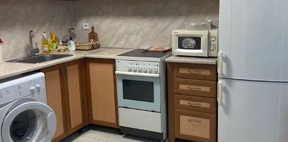 Se inchiriaza apartament in zona Carierei - Fotografie 2