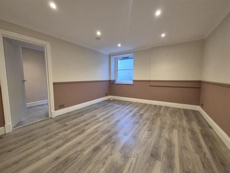 Vicarage Park, Plumstead SE18, London - Photo 4