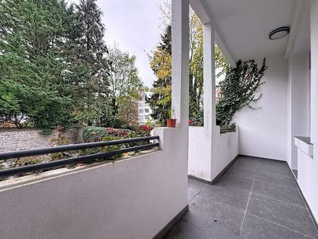 Appartement te huur - Foto 2