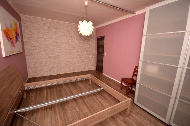 Pronájem bytu 2+1 55 m² - Photo 1