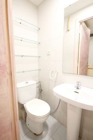 Carrer de Balmes, Barcelona, Catalonia 08007 - Photo 5