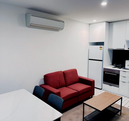 2 Bed 1 Bath - Master Bedroom - Photo 5