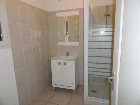 A LOUER - MAZAN - Maison de ville, - Photo 2