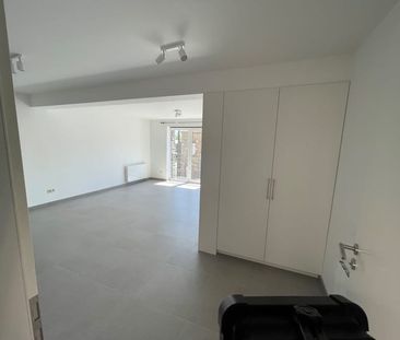 Appartement te huur - Photo 2
