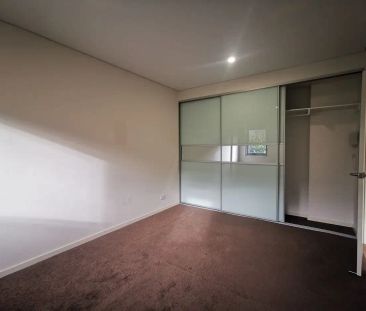 “Harcourts Kellyville presents this contemporary apartment” - Photo 4