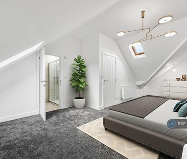 4 bedroom semi-detached house to rent - Photo 3