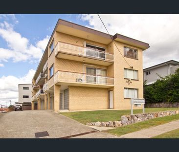 3/10 Mcilwraith Street, Everton Park, Qld 4053 - Photo 2