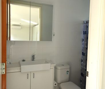 Charming Modern Studio in Revesby - Photo 3