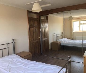 4 bedroom detached house to rent - Photo 5