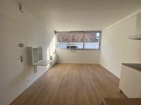 Studio Centre ville – - Photo 2