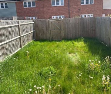 3 bedroom terraced house to rent - Photo 5
