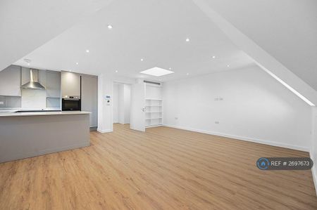 2 bedroom flat to rent - Photo 2