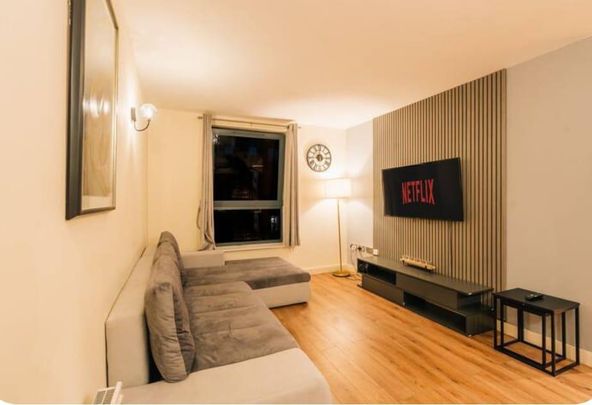 1 Bed Flat, Fitzwilliam Street, S1 - Photo 1