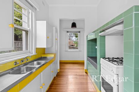 Thinking of selling? Contact our agent - Photo 2