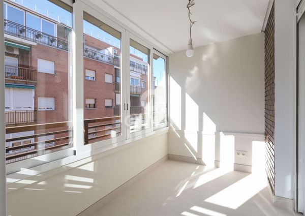 Apartment for rent in Pacífico – Madrid