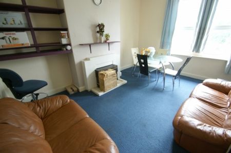 4 Bed - Hanover Square, University, Leeds - Photo 2