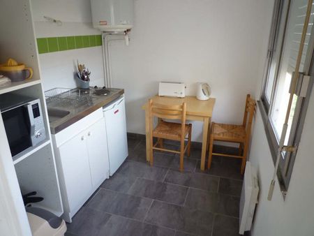 Location Appartement 1 pièce 29m² - Photo 4