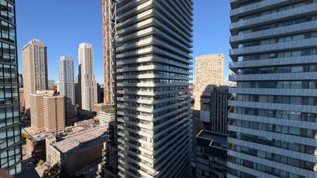 For Lease - 55 Charles Street Unit# 2410, Toronto, Ontario - Photo 4