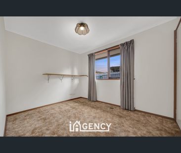 22 Cheryl Court, Hampton Park, Vic 3976 - Photo 4