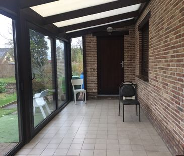 Bungalow met 2 slaapkamers, tuin en garage - Photo 1