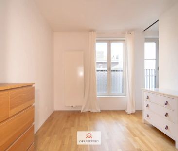 Lichtrijk appartement vlakbij Kouter - Photo 2