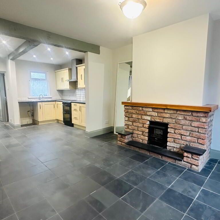 5 Castle Street, Donaghadee, BT21 0DN - Photo 1