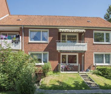 Bezugsfrei! Gut geschnittene 3 ZKB-Balkon-Wohnung in Leer - Photo 1