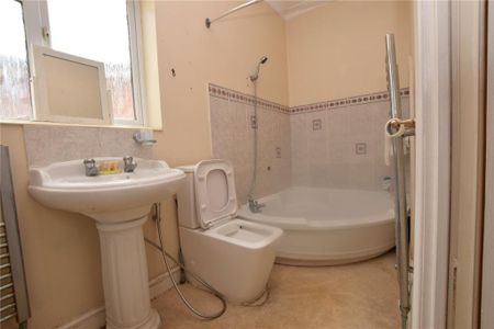 2 bedroom bungalow to rent - Photo 4