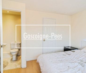 Beggarwood, RG22 - Photo 5