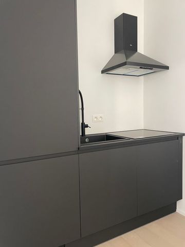 Appartement te huur - Photo 2
