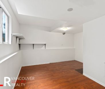 419 26th Street West - Photo 3