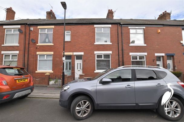 Primrose Crescent, Fulwell, Sunderland, Tyne & Wear, SR6 9RJ - Photo 1