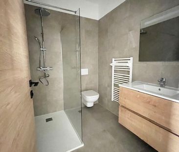 Location Appartement 1 pièce 26m² BASTIA 20200 - Photo 3