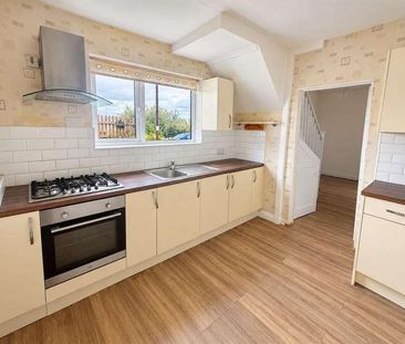 Northwood Crescent, Bradford, BD10 - Photo 6