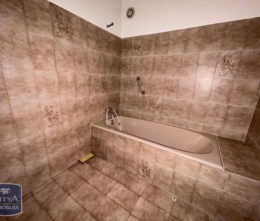 Location Appartement 3 pièces 73m² CARPENTRAS 84200 - Photo 4