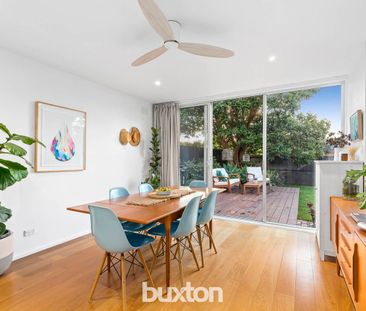 Light, Lush & Lovely in a Low-traffic Locale - Photo 3