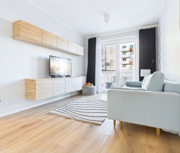 2 pokoje osobna kuchnia balkon metro - Zdjęcie 2