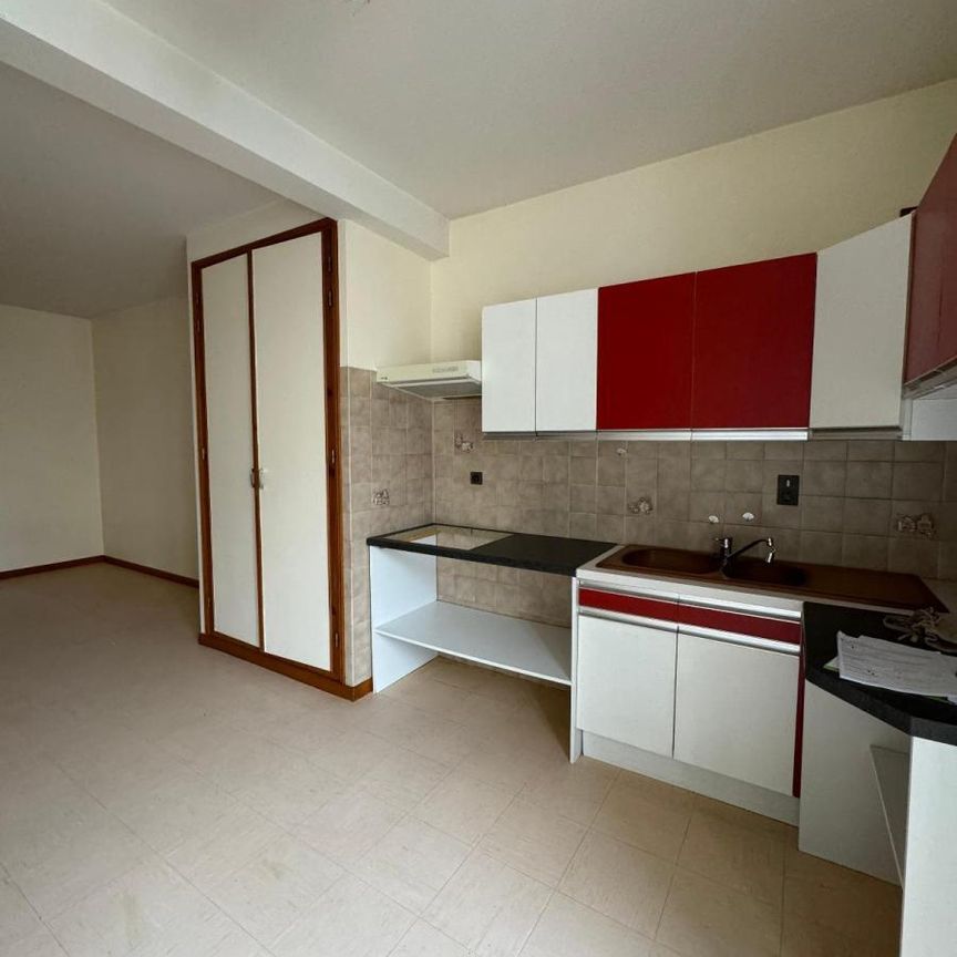 Appartement T2 à SAINT CHELY D'APCHER - Photo 1