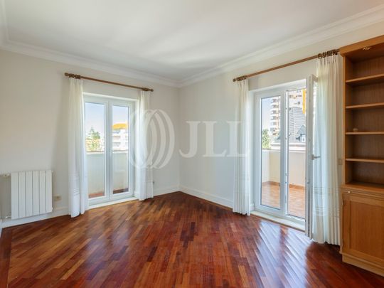 Apartamento T4 em Lisboa - Photo 1