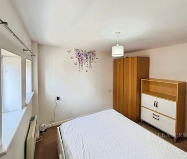 2 bedroom apartment to rent Lower Canal Walk, Southampton, Hampshir... - Photo 5