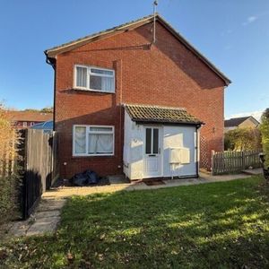 Chatsworth Way - Photo 3