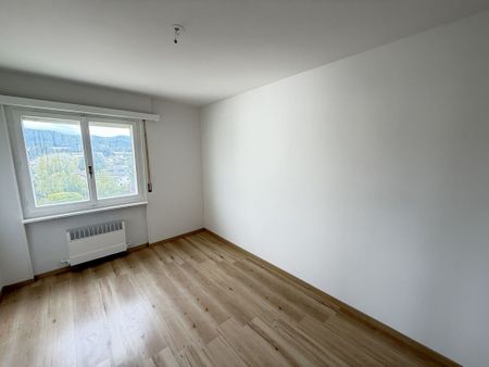 In a quiet neighborhood close to nature - Photo 3