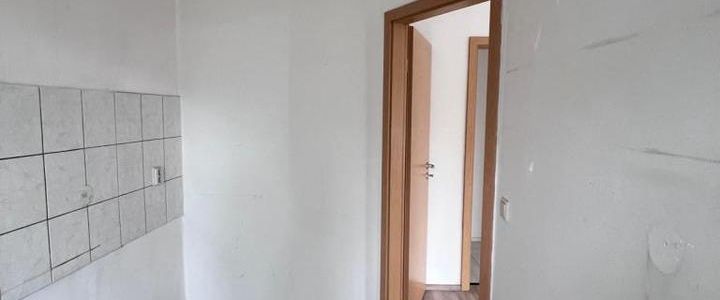 Große 3 Zimmer Wohnung mit Balkon - Foto 1