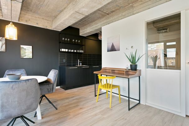 EINDHOVEN, Volderhof - Photo 1