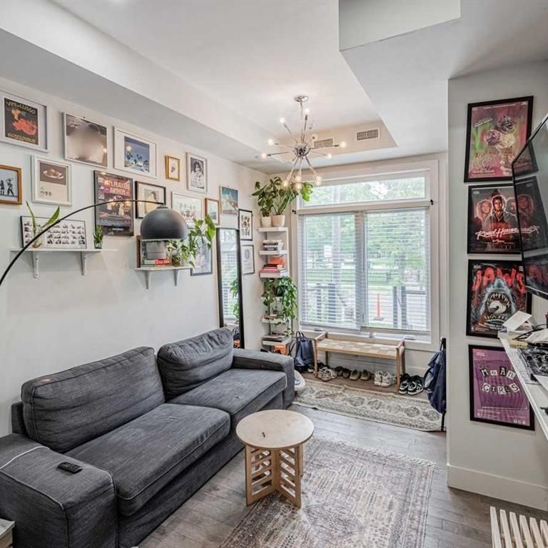 For Lease - 160 Lansdowne Avenue Unit# 2, Toronto, Ontario - Photo 1