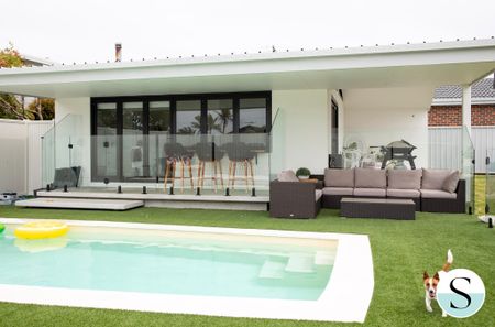 4 Middle Street, Caves Beach NSW 2281 - House For Rent | Domain - Photo 3