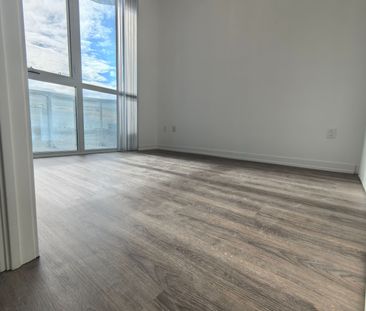 For Lease - 8 Interchange Way Unit# 617 C Tower, Vaughan, Ontario - Photo 5