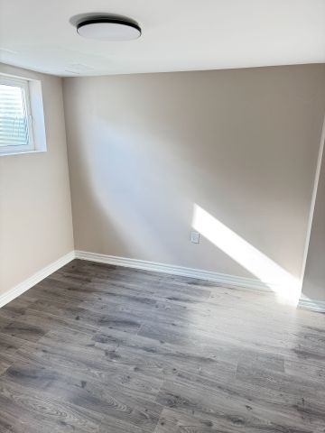 For Lease - 36 Foothill Street Unit# Basement, Whitby, Ontario - Photo 5