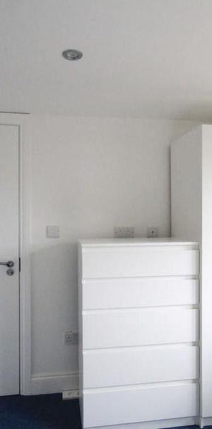 House share to rent - Photo 1